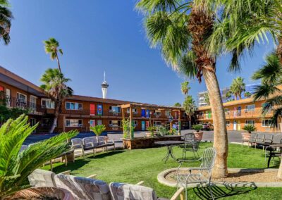 On the Boulevard | Extended-Stay, Hotel-Style Living Spaces | Common Area
