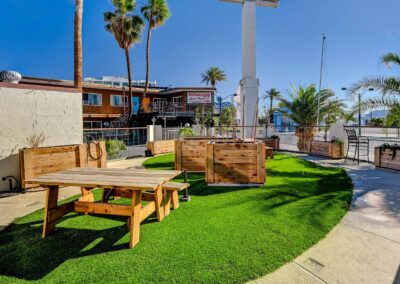 On the Boulevard | Extended-Stay, Hotel-Style Living Spaces | Common Sitting Area
